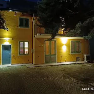 Un Angolo A Milano... Appartement